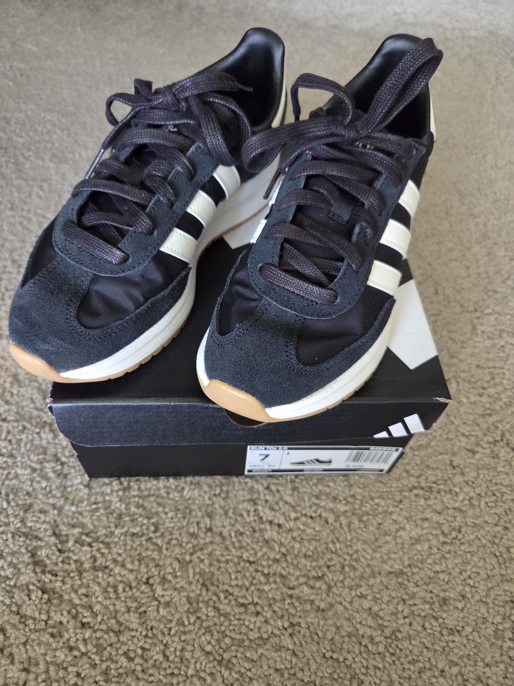 Adidas Women’s Cloudfoam Black & White Retro Runner Sneakers